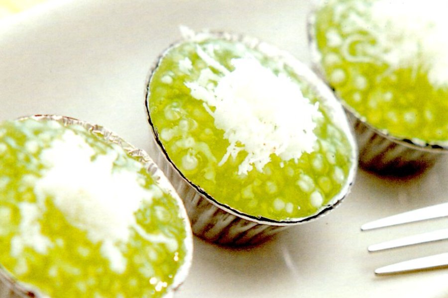 Pandanus Tapioca Pearls Pudding